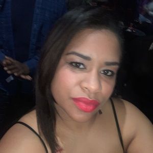 Meet your Posher, Raysa